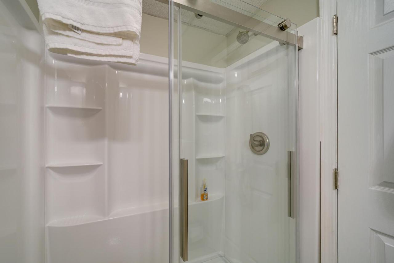 Stylish Gatlinburg Condo With Pool Walk Downtown! ภายนอก รูปภาพ